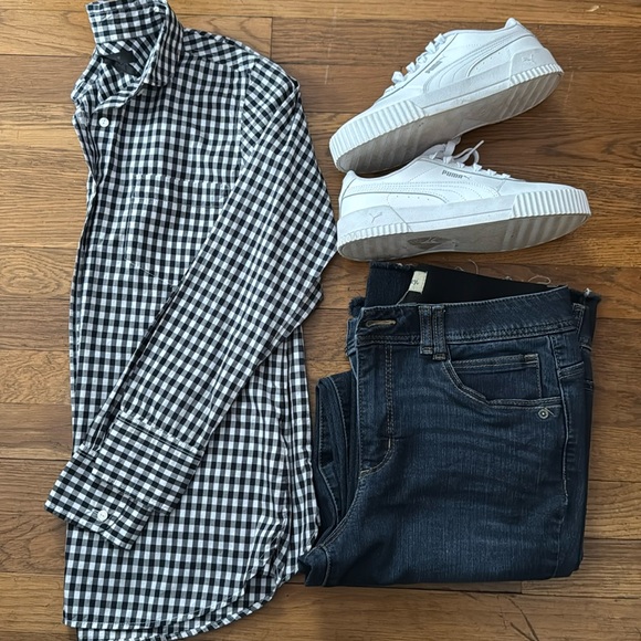 🧢J. Crew navy/white check boy shirt with round collar. Size S. - Picture 4 of 10